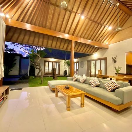 Nil Villa Seminyak Eksteriør bilde